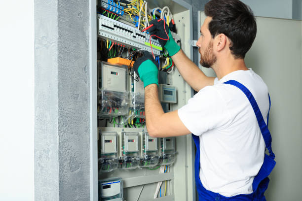 Best Circuit Breaker Repair  in American Falls, ID